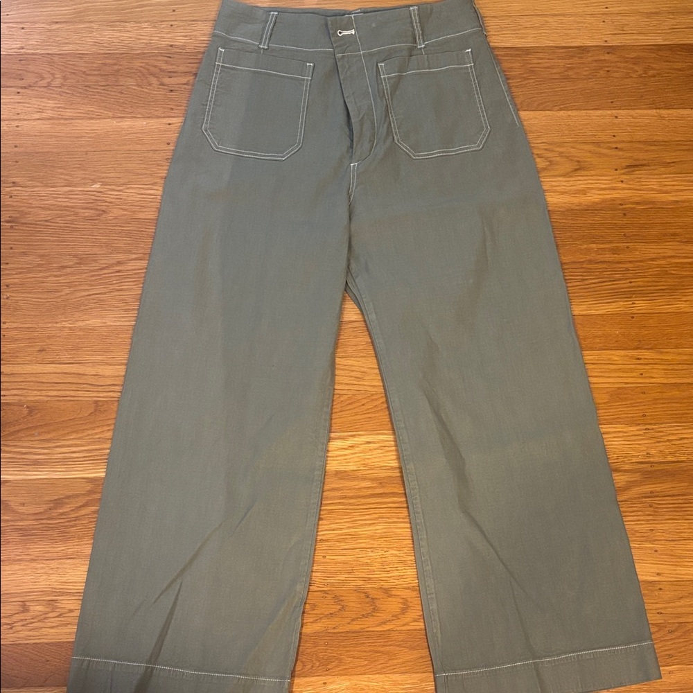Maeve The Colette pants from Anthropology. Olive green color.